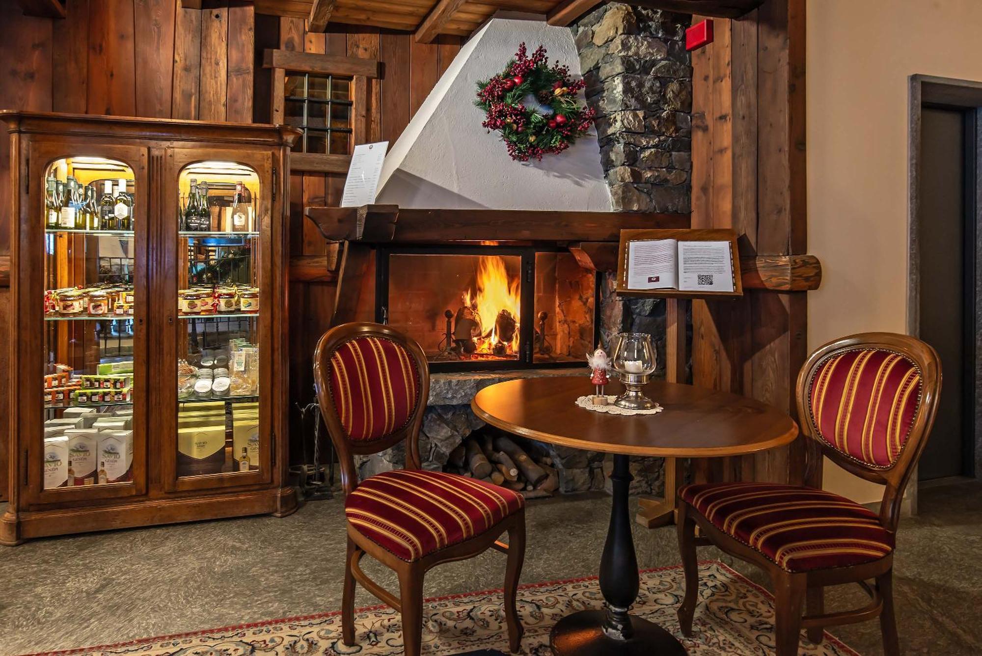 Relais Du Foyer Hotel Chatillon Exterior photo